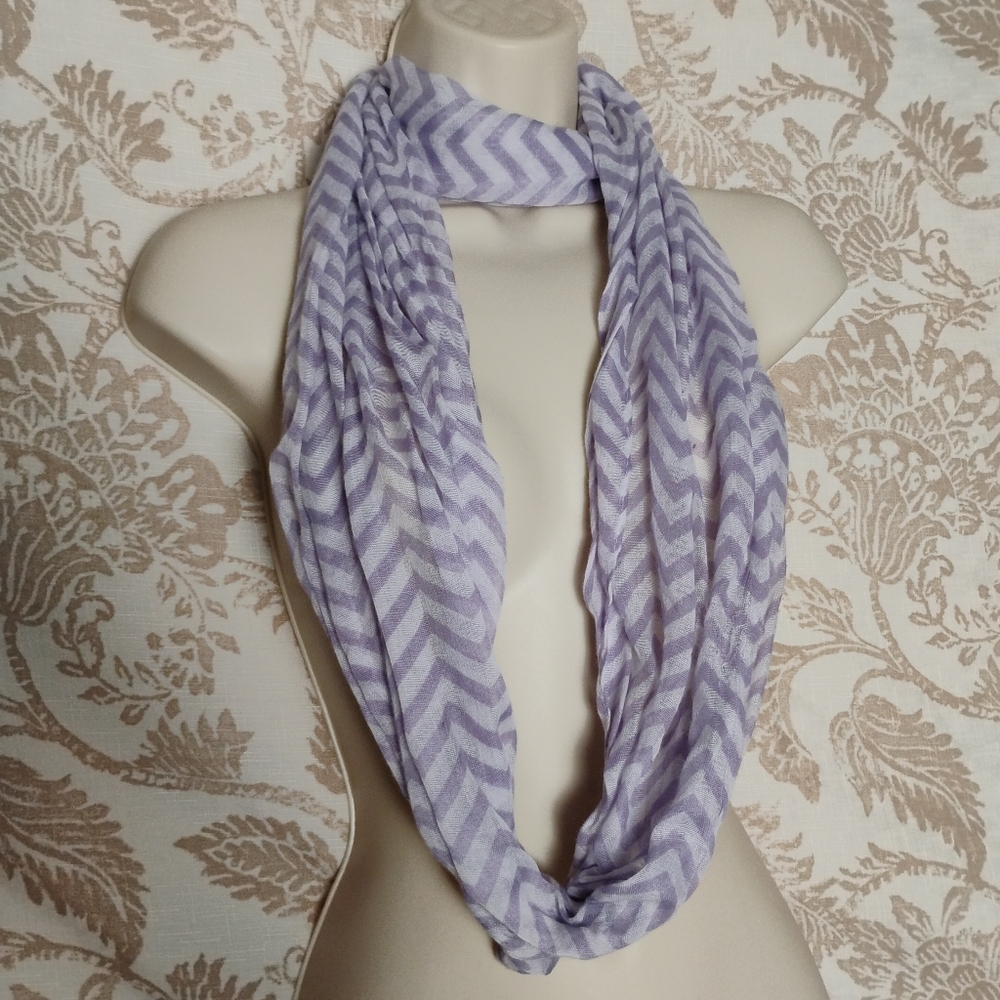 Light Purple Chevron Infinity Scarf – Sheer Lightweight Loop